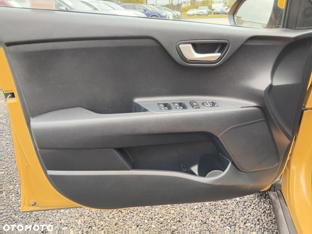 Kia Stonic 1.0 T-GDI M - 10