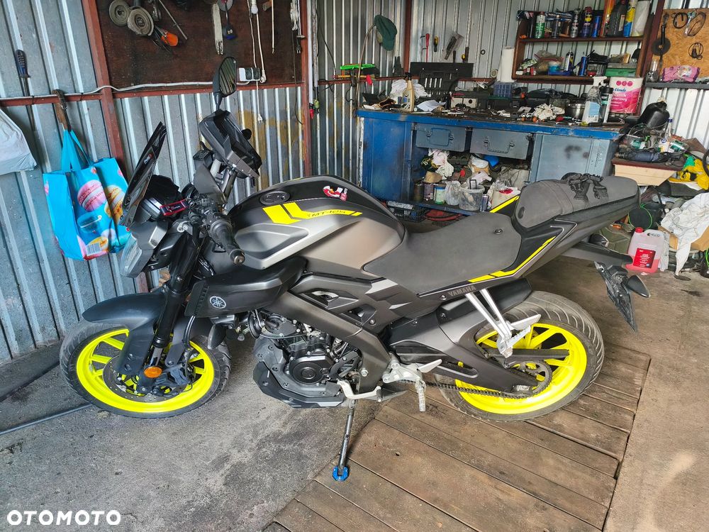 Yamaha MT - 6