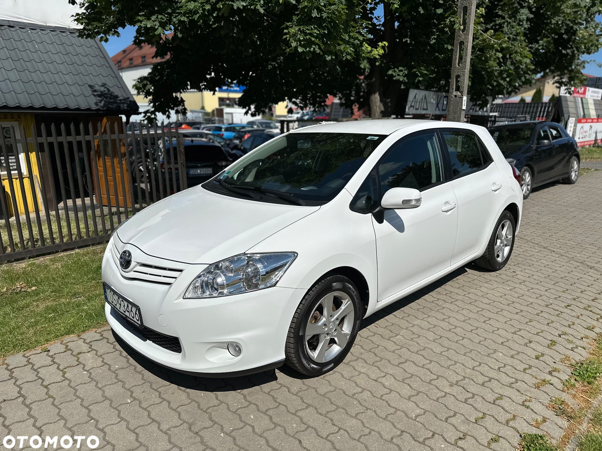 Toyota Auris - 4