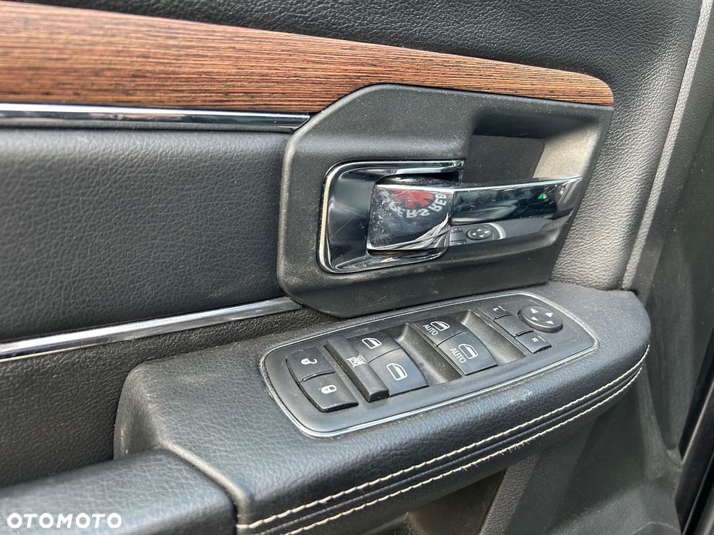 Dodge RAM 5.7 4x4 - 16