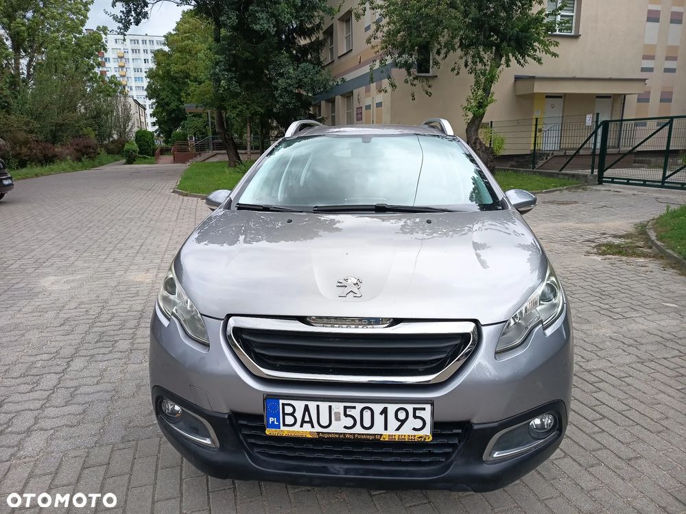 Peugeot 2008 1.2 Pure Tech Style - 1
