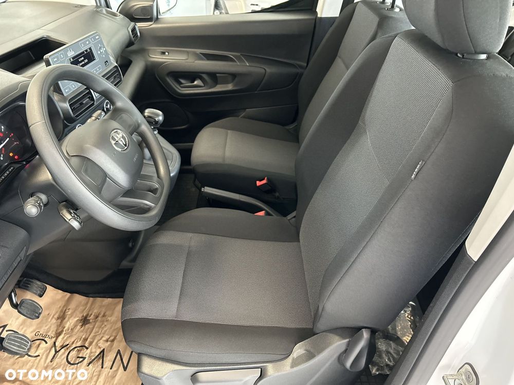 Toyota Proace City Verso 1.2 D-4T Combi - 16