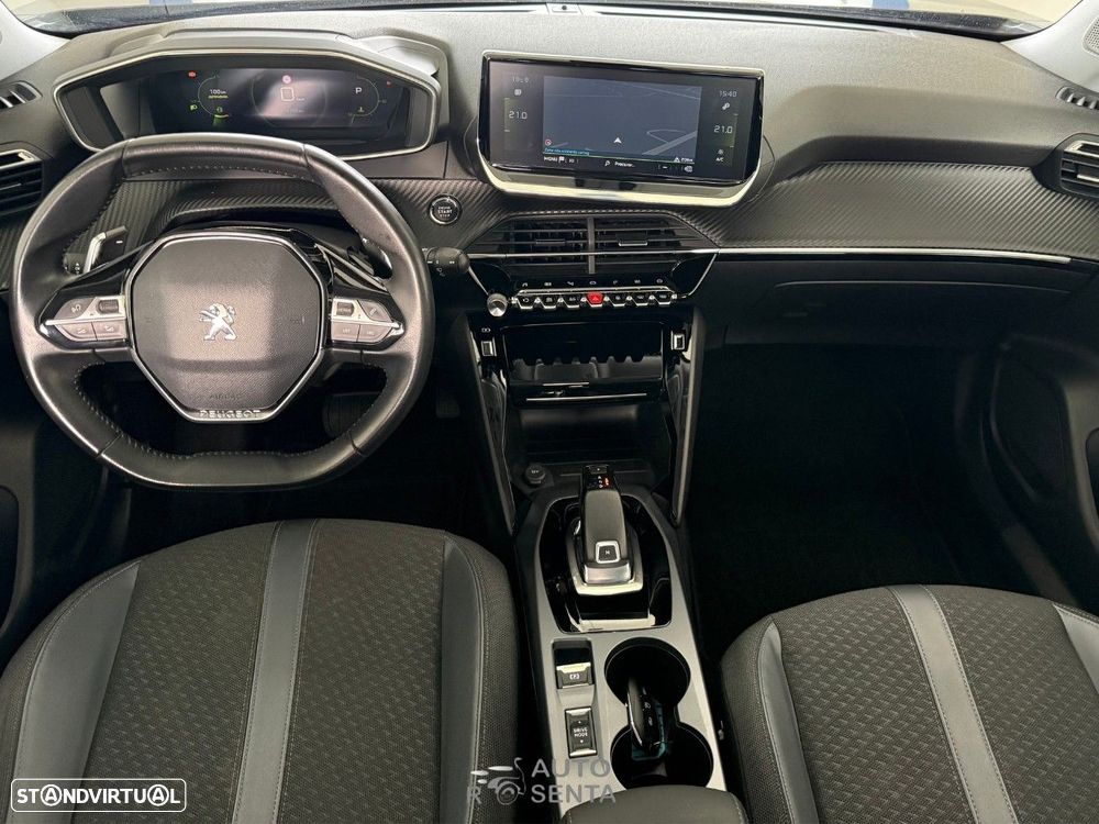 Peugeot 2008 1.2 PureTech Allure EAT6 - 14