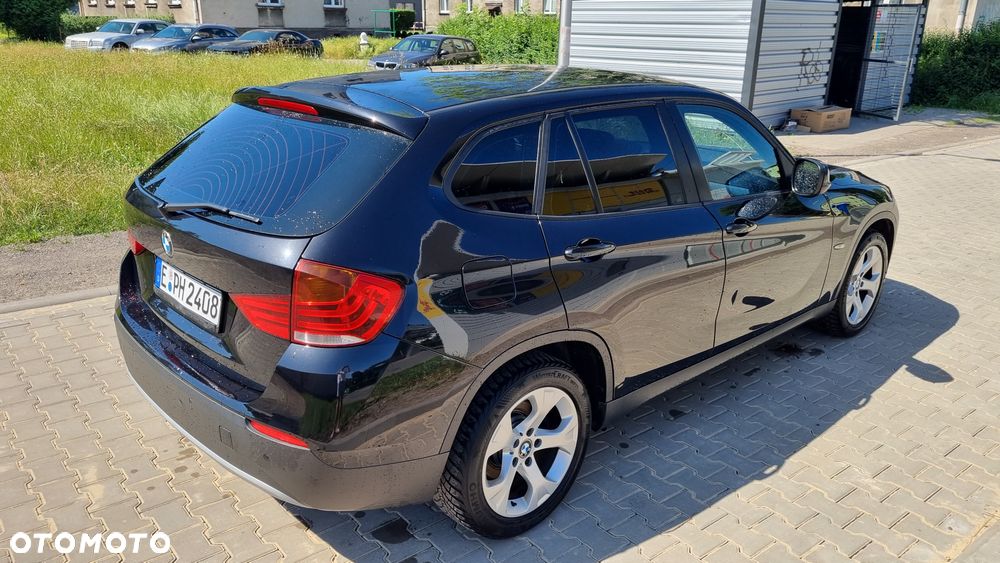 BMW X1 sDrive18i Sport Line - 16