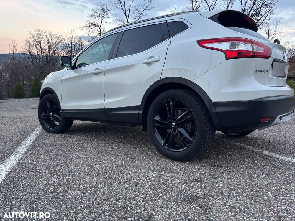 Nissan Qashqai 1.6 DCI TEKNA+ - 3