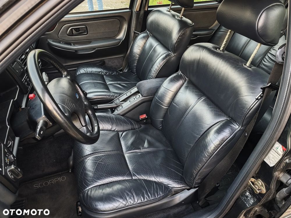 Ford Scorpio - 14