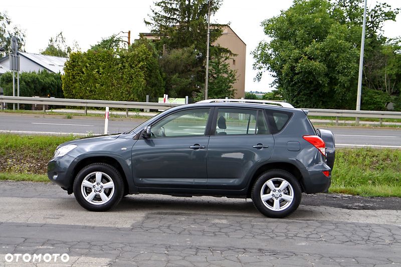 Toyota RAV4 2.0 4x4 Automatik - 6