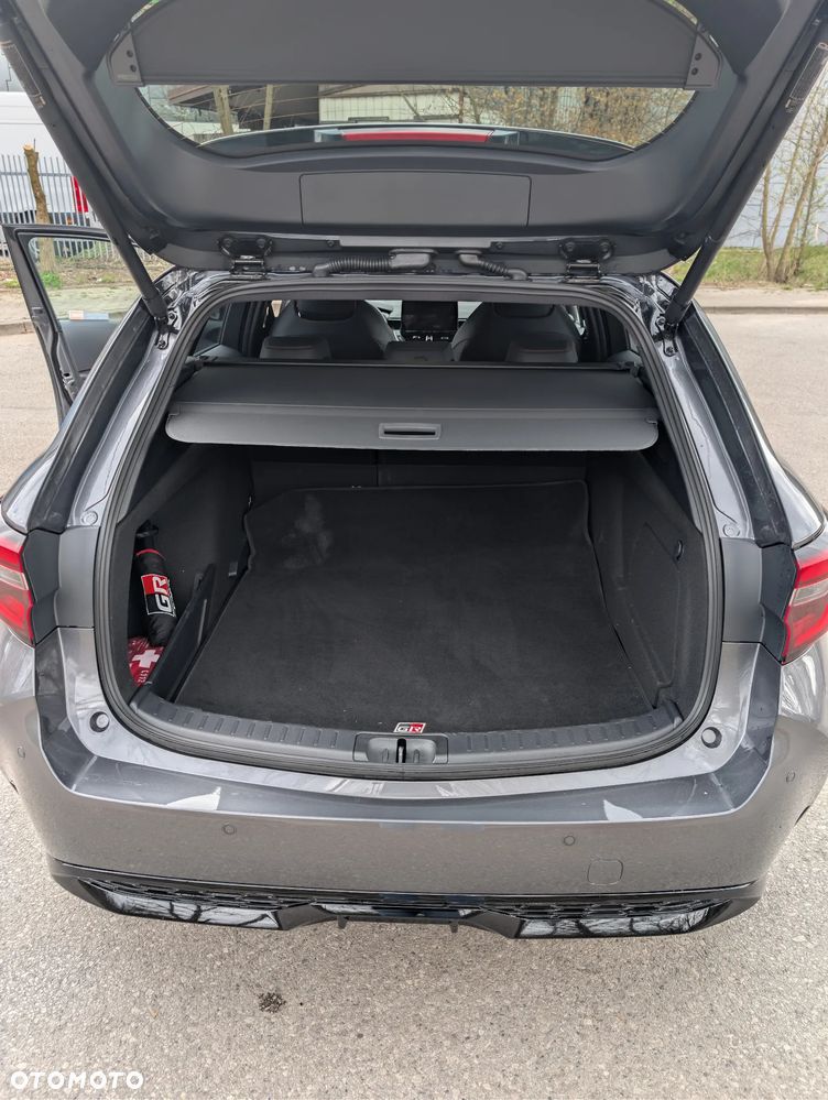 Toyota Corolla 2.0 Hybrid GR Sport - 14