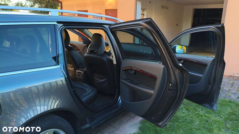Volvo V70 - 2