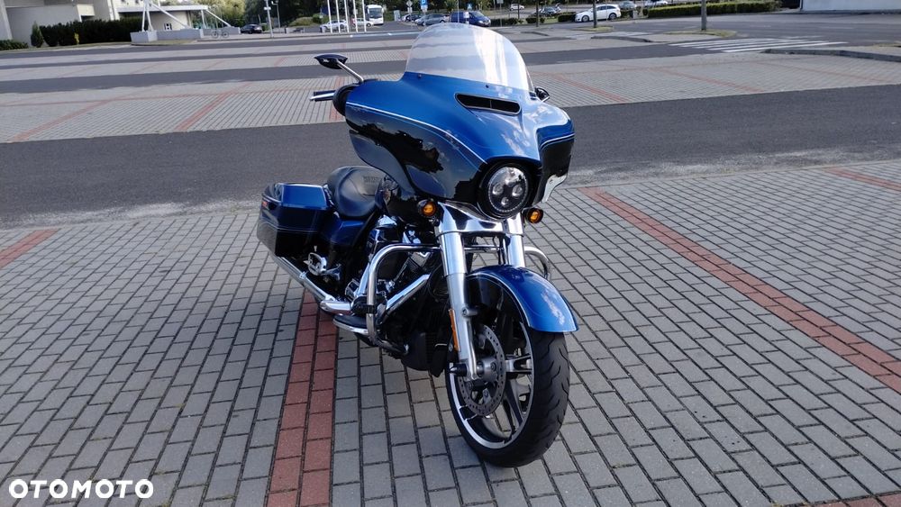 Harley-Davidson CVO Street Glide - 3