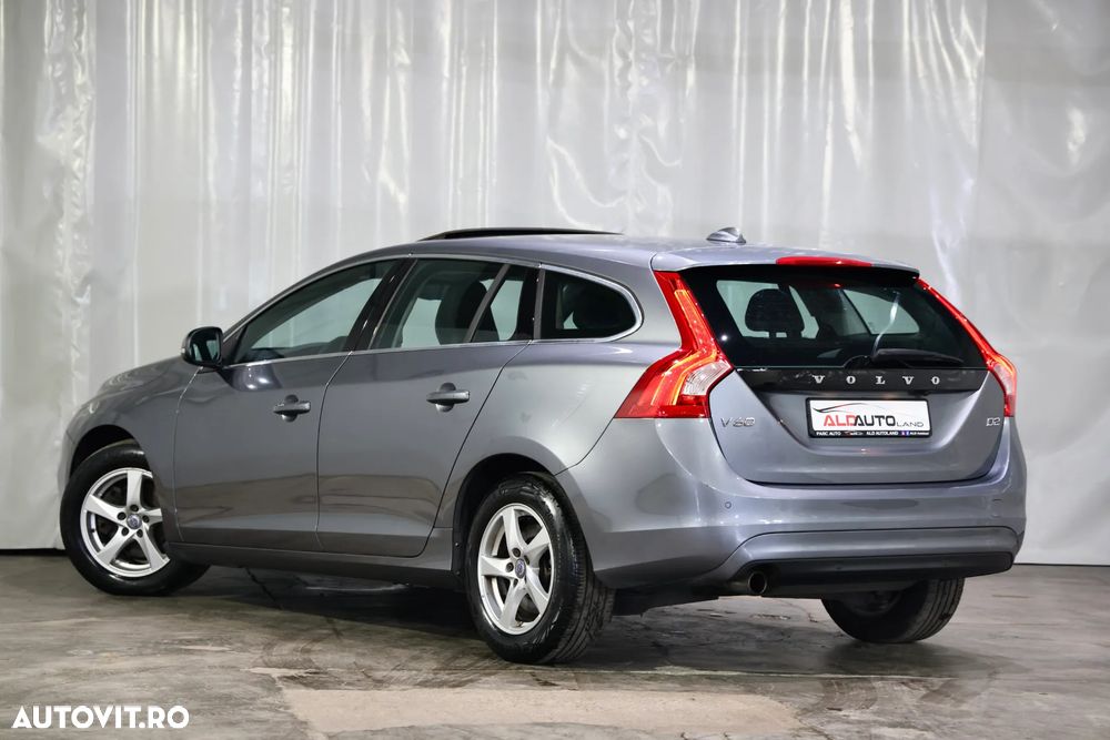 Volvo V60 D2 Basic - 5