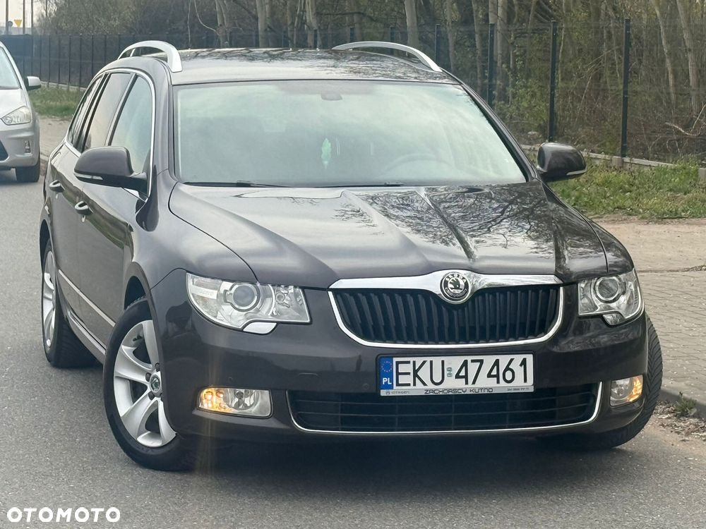 Skoda Superb 1.6 TDI GreenLine - 13