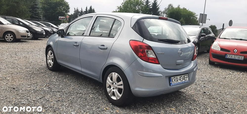 Opel Corsa - 4