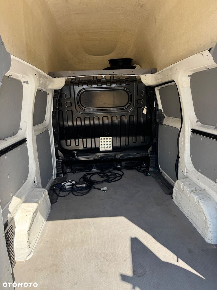 Nissan NV200 - 7