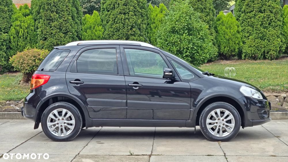 Suzuki SX4 1.6 VVT 4x4 Style - 18