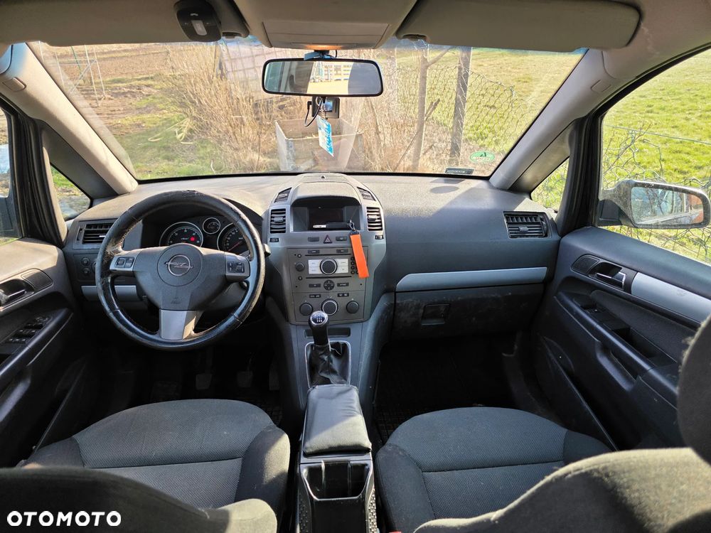 Opel Zafira 1.9 CDTI - 7