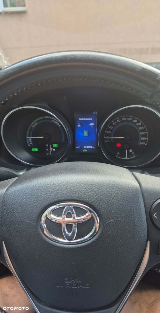 Toyota Auris Hybrid 135 Prestige - 17