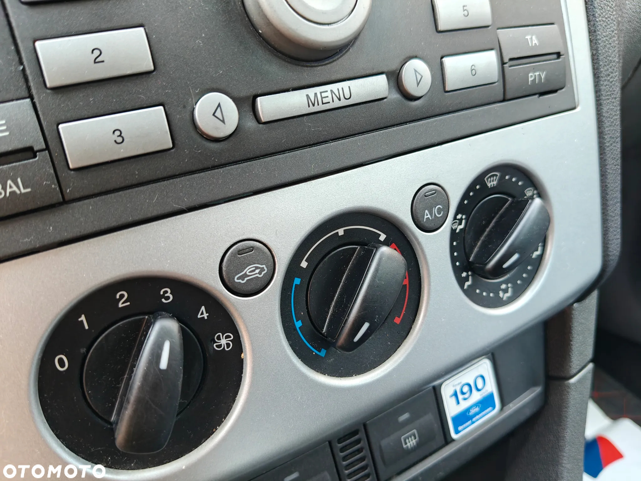Ford Focus 1.6 TDCi Ambiente - 24