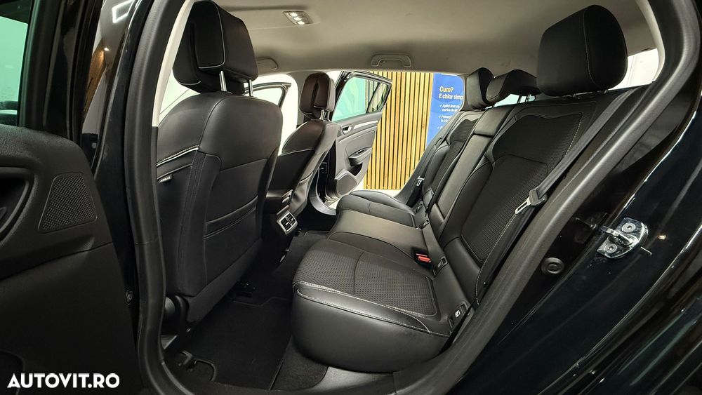 Renault Megane ENERGY dCi 130 BOSE EDITION - 17