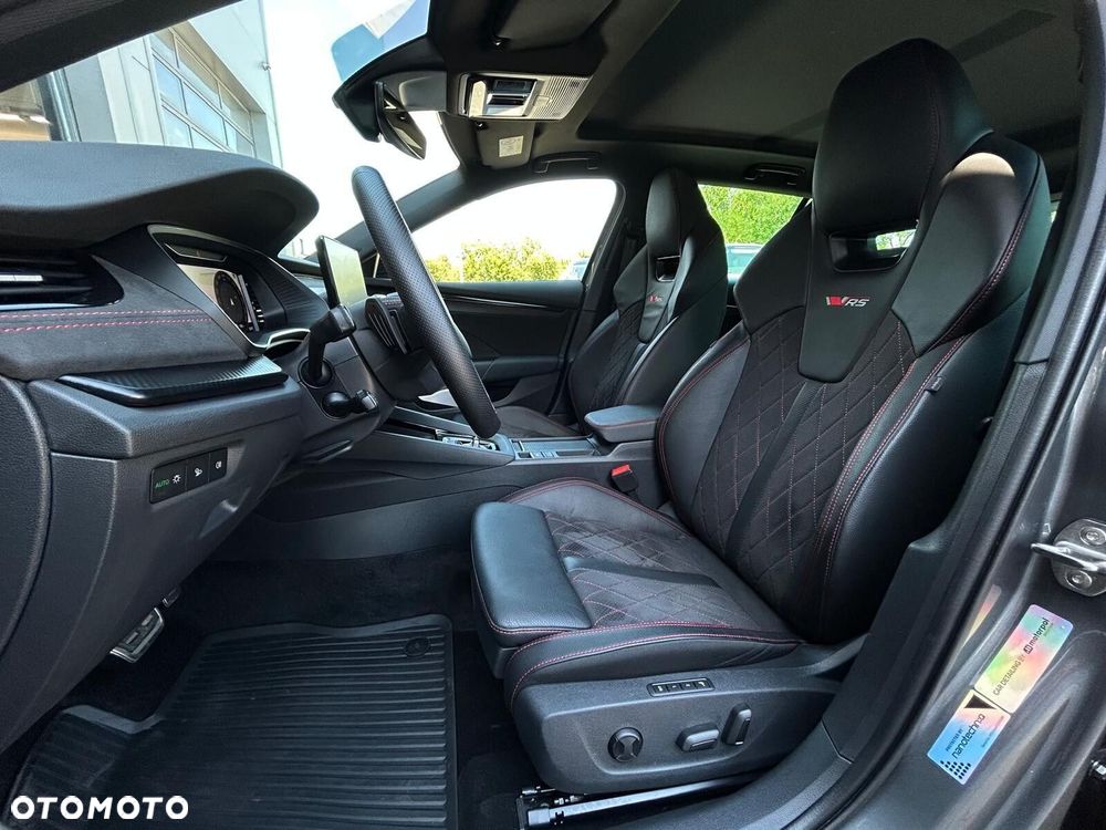 Skoda Octavia 2.0 TSI RS DSG - 9