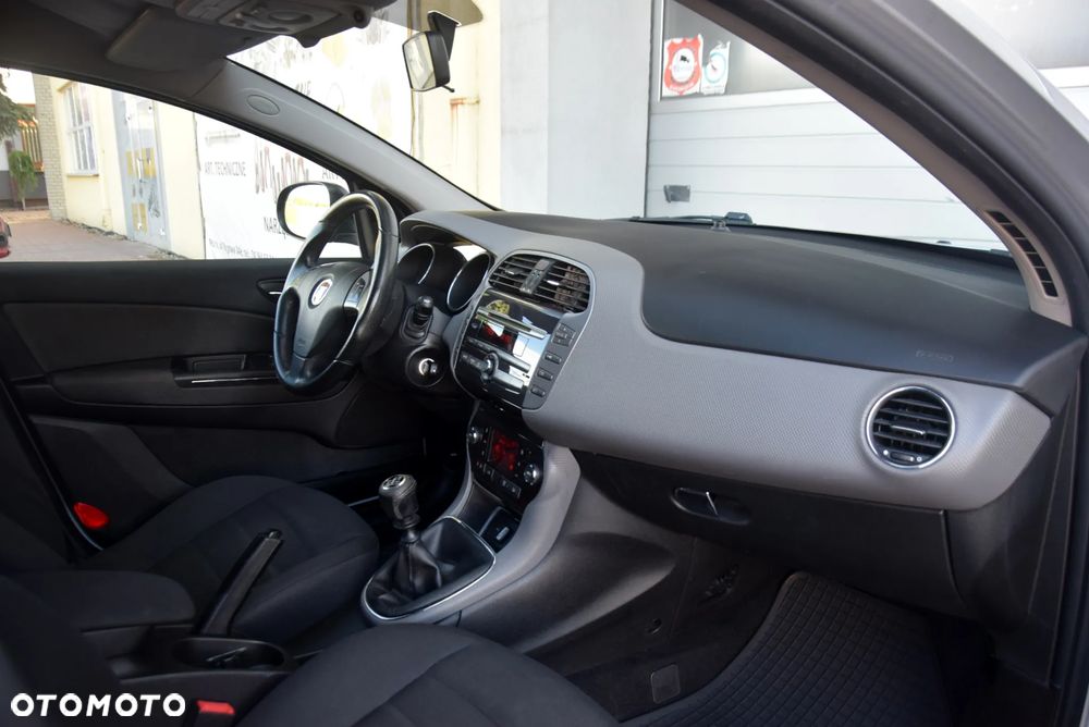 Fiat Bravo 1.4 T-JET 16V Estiva Plus - 22