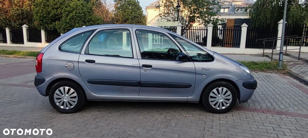 Citroën Xsara Picasso 1.8i Exclusive - 1