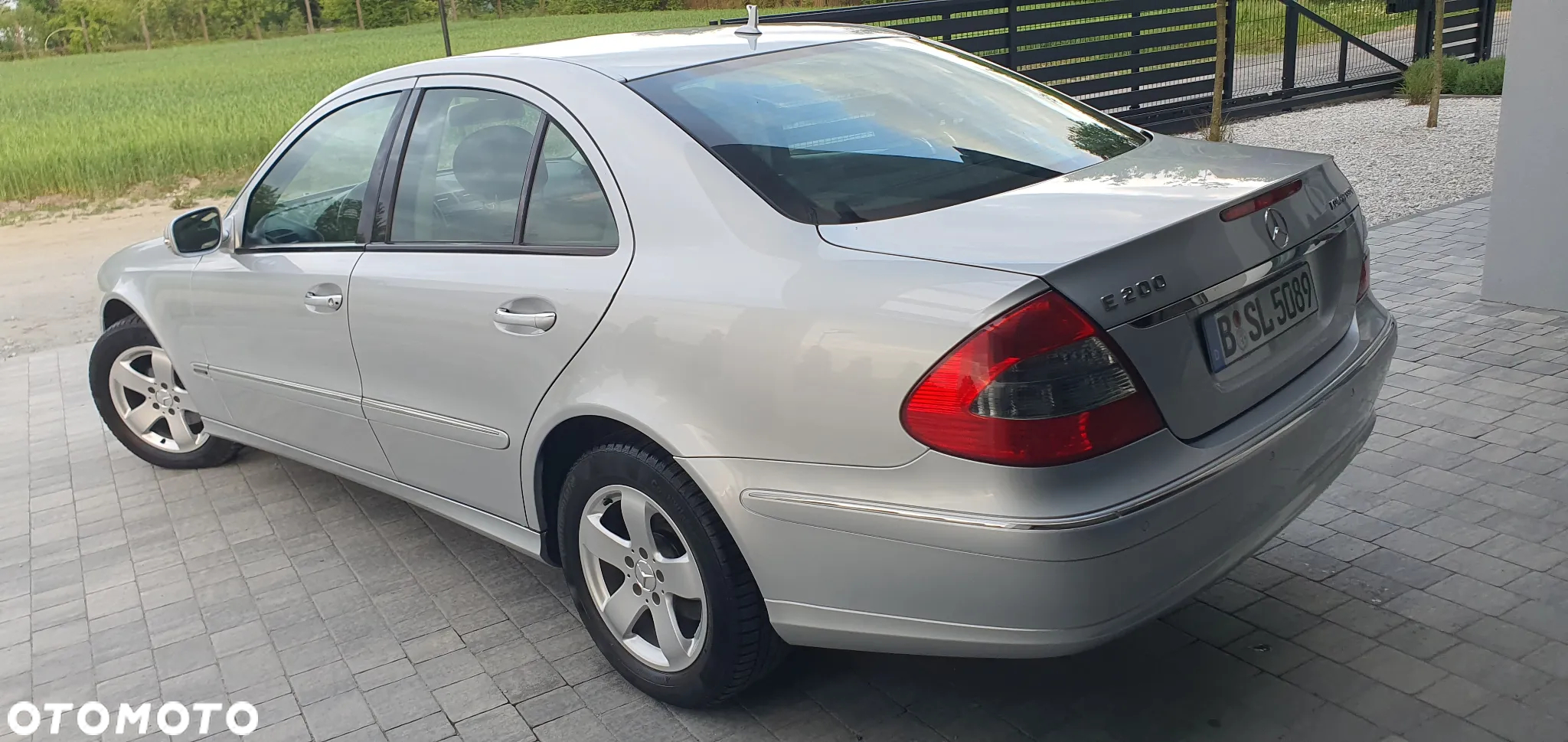 Mercedes-Benz Klasa E - 29