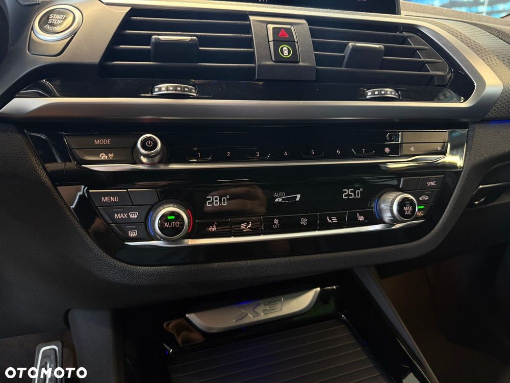 BMW X3 - 26