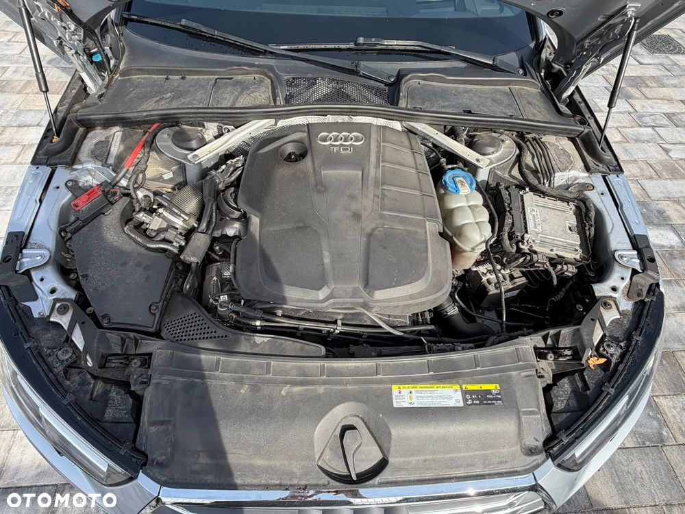 Audi A4 Avant 2.0 TDI ultra S tronic sport - 26