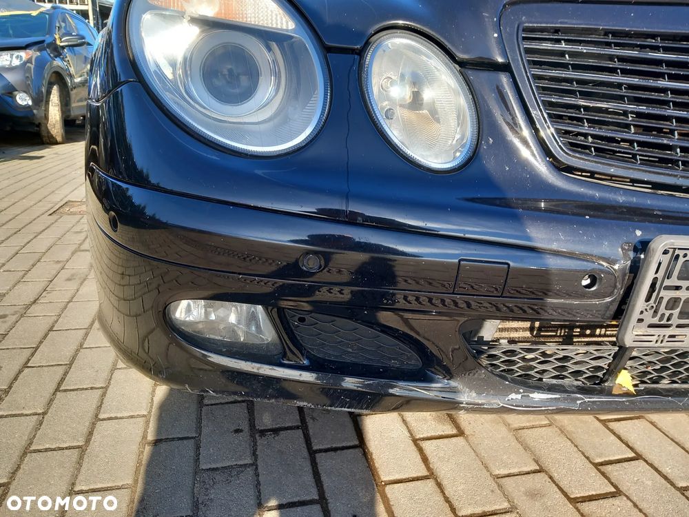 MERCEDES W211 ZDERZAK PRZEDNI PRZÓD PARKTRONIC PDC KOLOR: 359 - 5