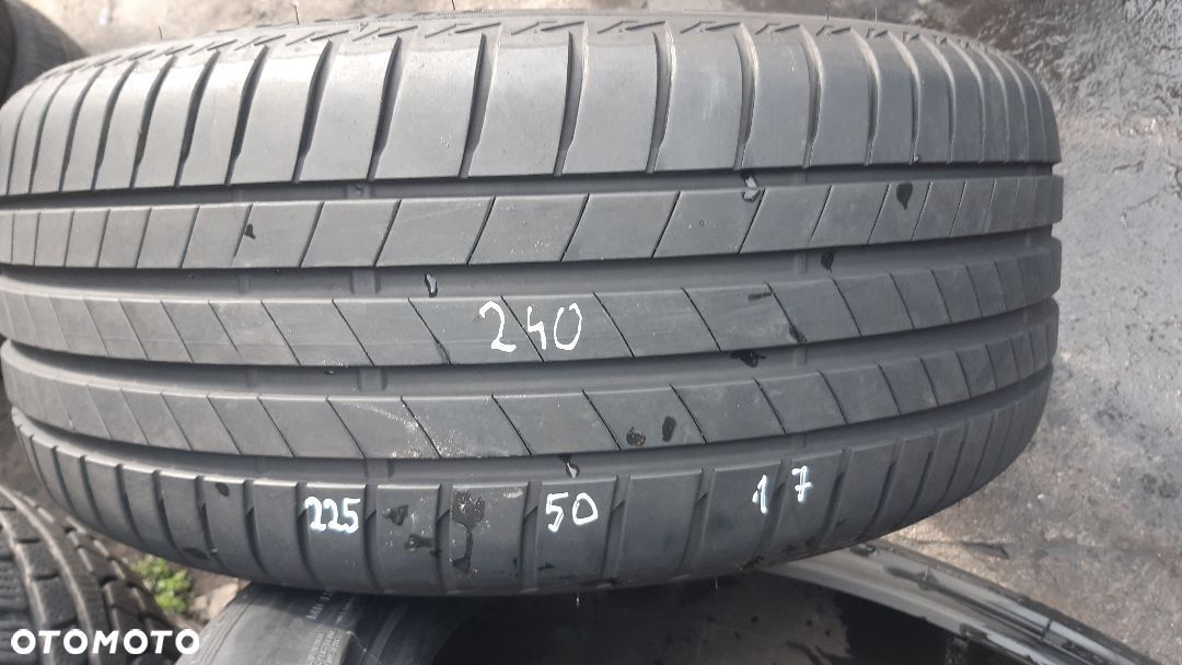 Bridgestone 225/50/17 nr 240 - 1