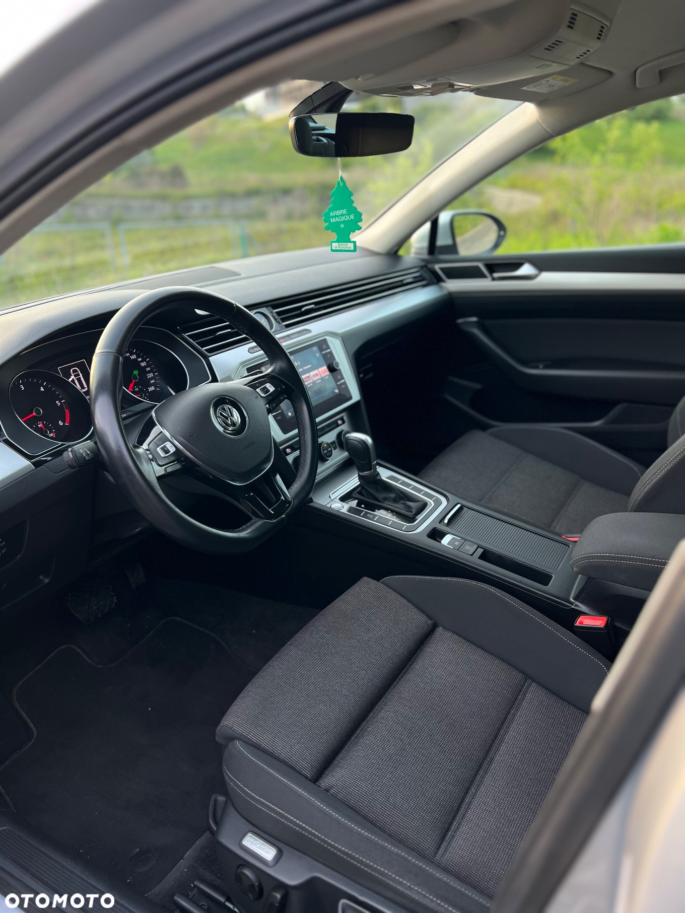 Volkswagen Passat 2.0 TDI BMT Highline DSG - 18