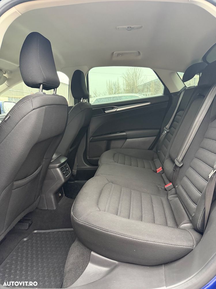 Ford Mondeo 2.0 TDCi Titanium - 9