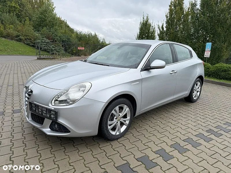 Alfa Romeo Giulietta 2.0 JTDM 16V Turismo - 1