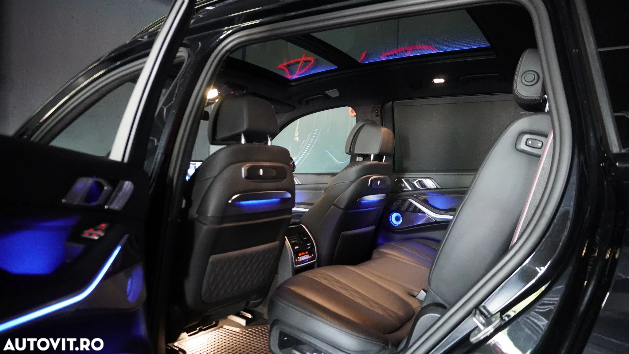 BMW X7 M60i xDrive AT MHEV - 23