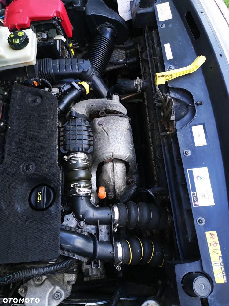 Citroën Berlingo Multispace BlueHDi 120 S&S SHINE - 21