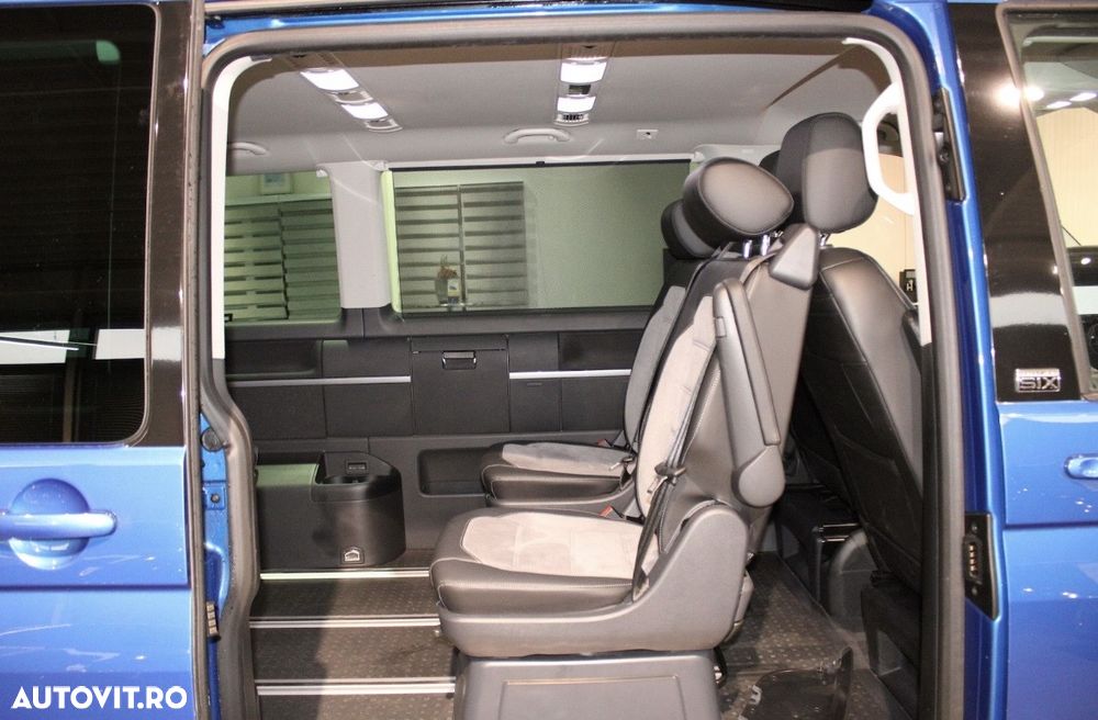 Volkswagen Multivan - 10