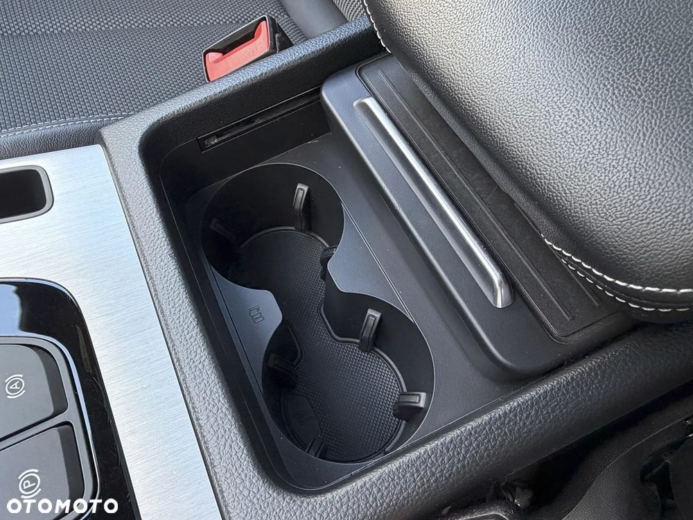 Audi Q5 40 TDI quattro S tronic S line - 28