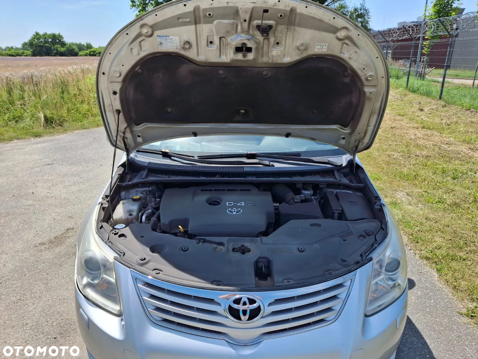 Toyota Avensis 2.0 D-4D Luna - 9