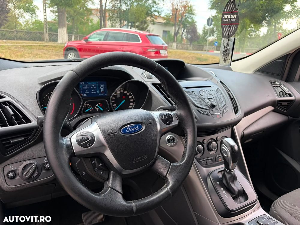 Ford Kuga 2.0 TDCi 4WD Powershift Titanium - 15