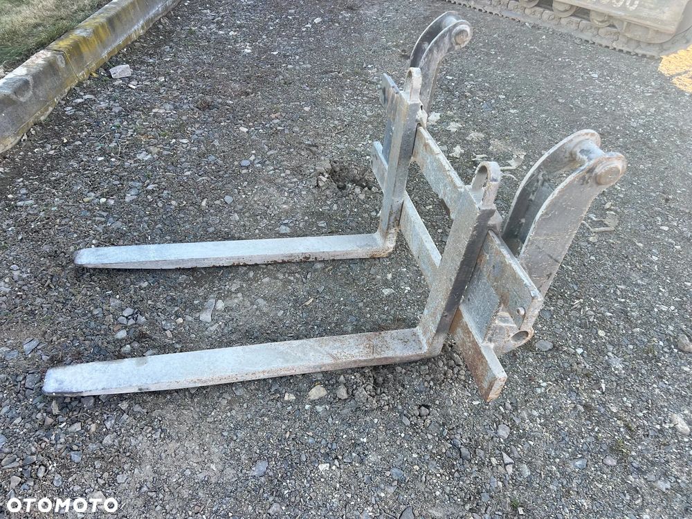 Schaeff Schaeff SKL 833 - 6