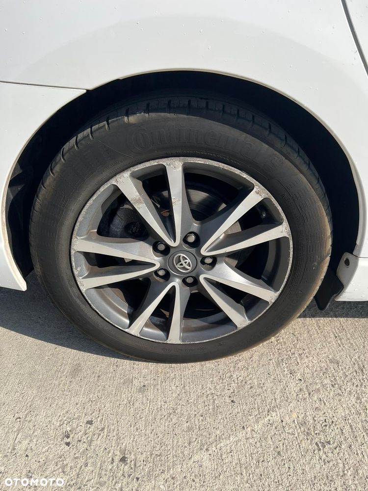 Toyota Avensis 1.8 Multidrive Business Edition - 7