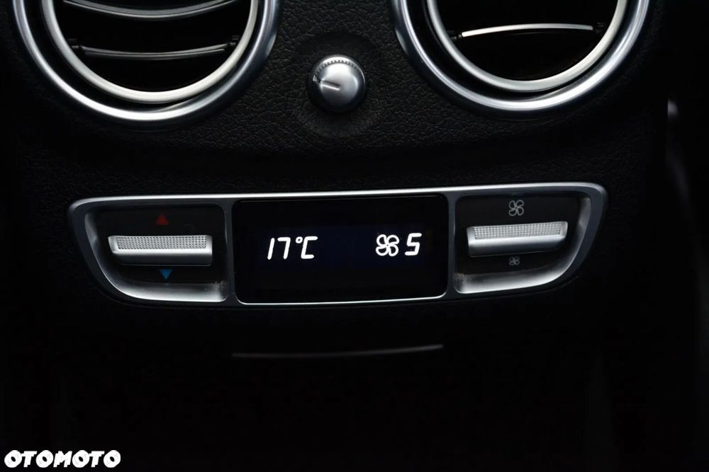 Mercedes-Benz Klasa E 43 AMG 4-Matic - 20