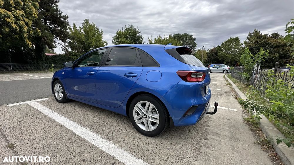 Kia Ceed - 4