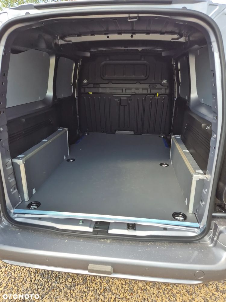 Opel Combo Cargo Furgon XL LONG 1.5 130KM Automat !! FULL !! MEGA RABAT !! - 17