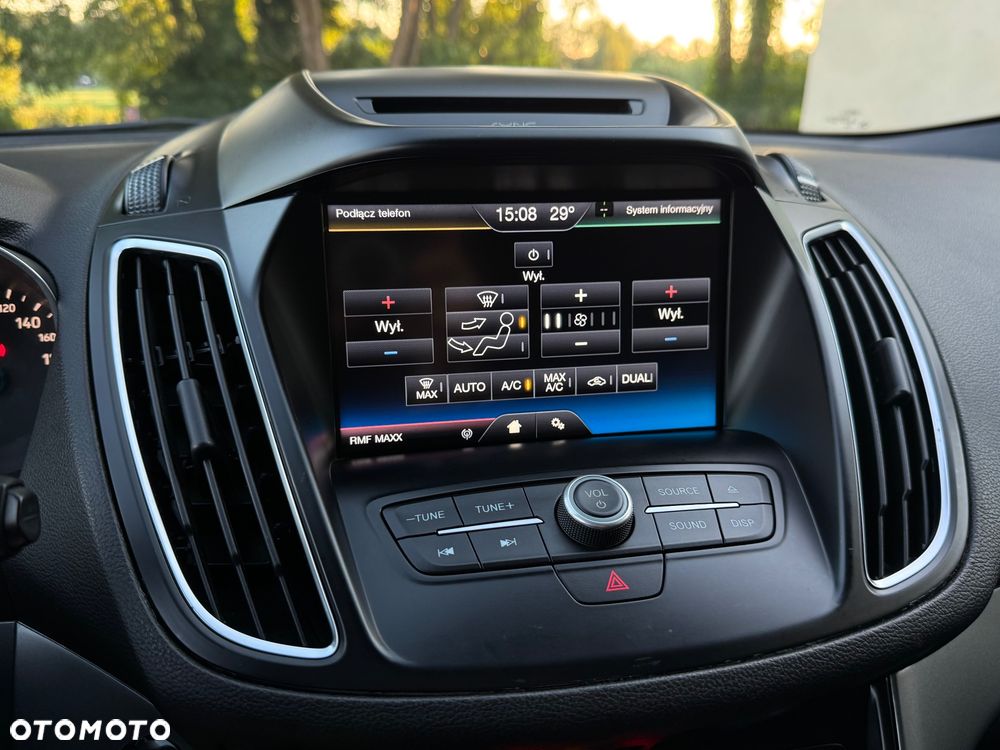 Ford Kuga 2.0 TDCi 4x4 Titanium - 29