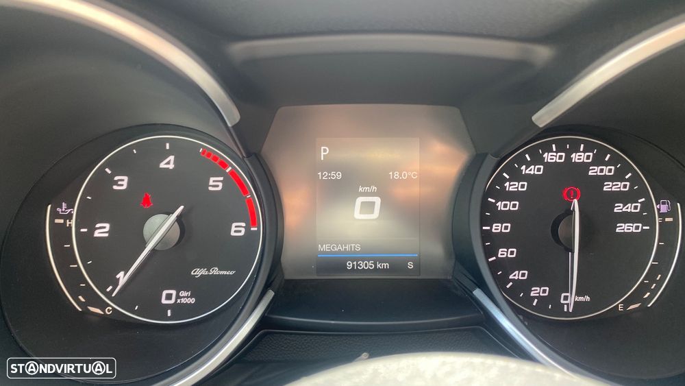 Alfa Romeo Stelvio 2.2 D Super AT8 - 35