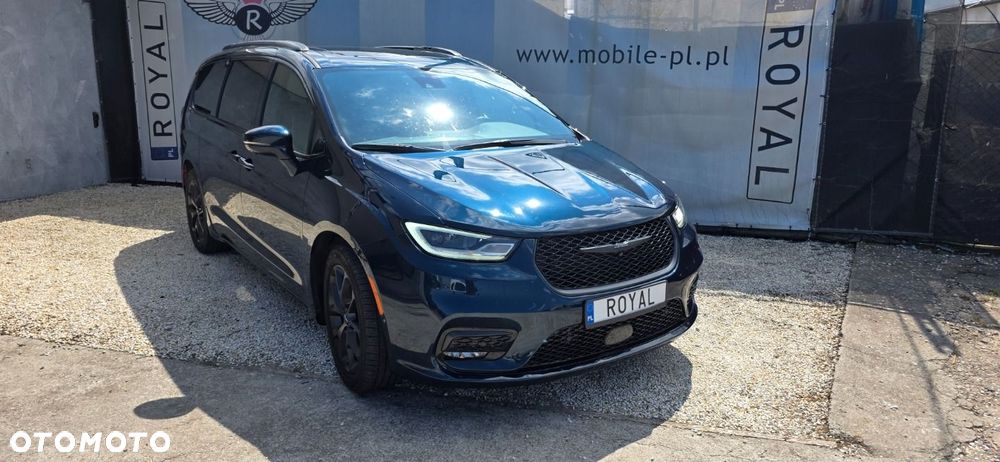 Chrysler Pacifica - 6