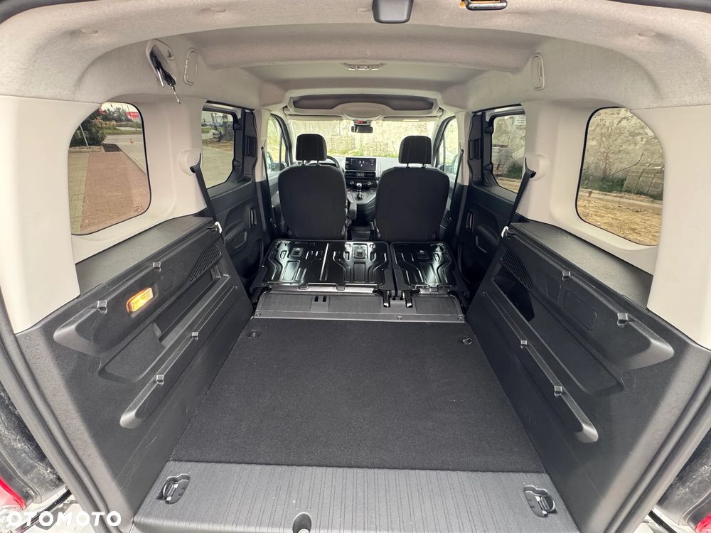 Toyota Proace City Verso 2024