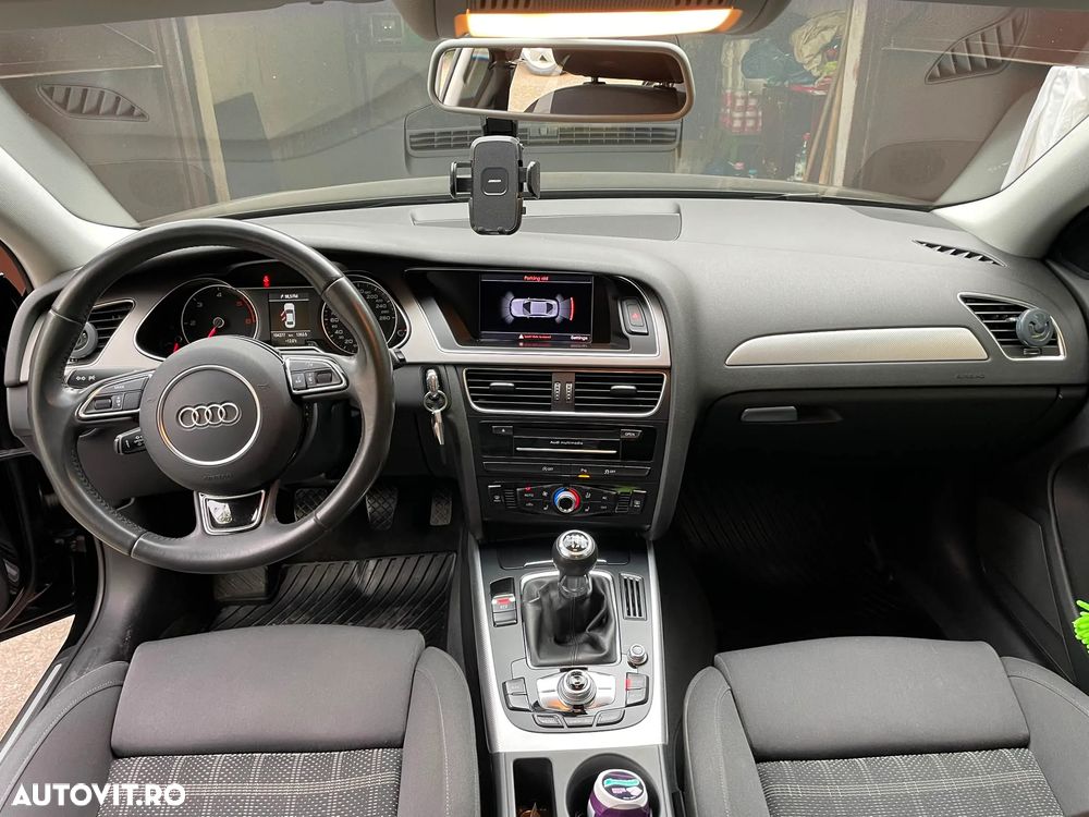 Audi A4 Limuzina 2.0 TDI - 6